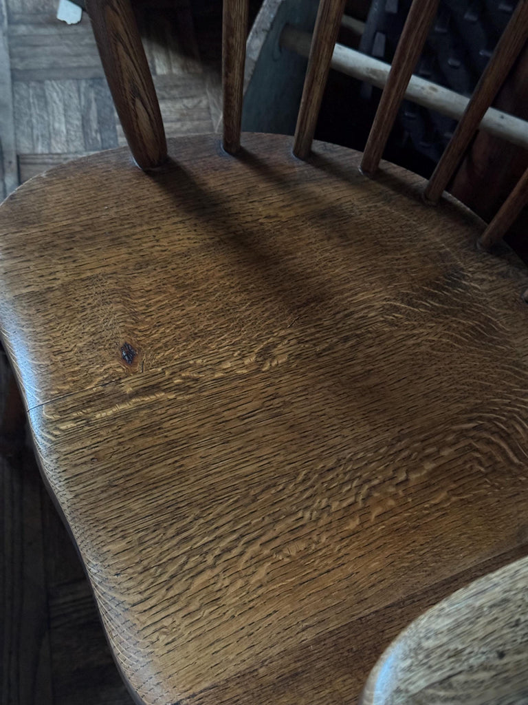 Antique Spindle Back Chairs, Set Of Four Dining Chairs, Tavern Chairs, Solid Wood Windsor Chairs, Desk Chairs, Jury Chairs, Club Chairs