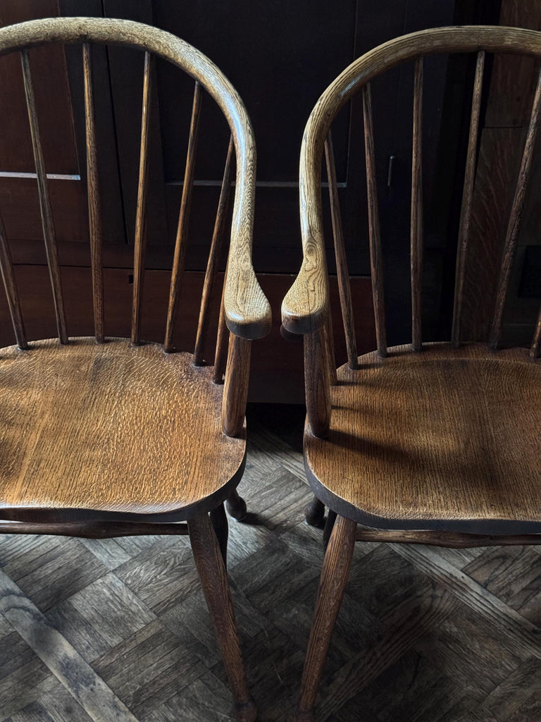 Antique Spindle Back Chairs, Set Of Four Dining Chairs, Tavern Chairs, Solid Wood Windsor Chairs, Desk Chairs, Jury Chairs, Club Chairs