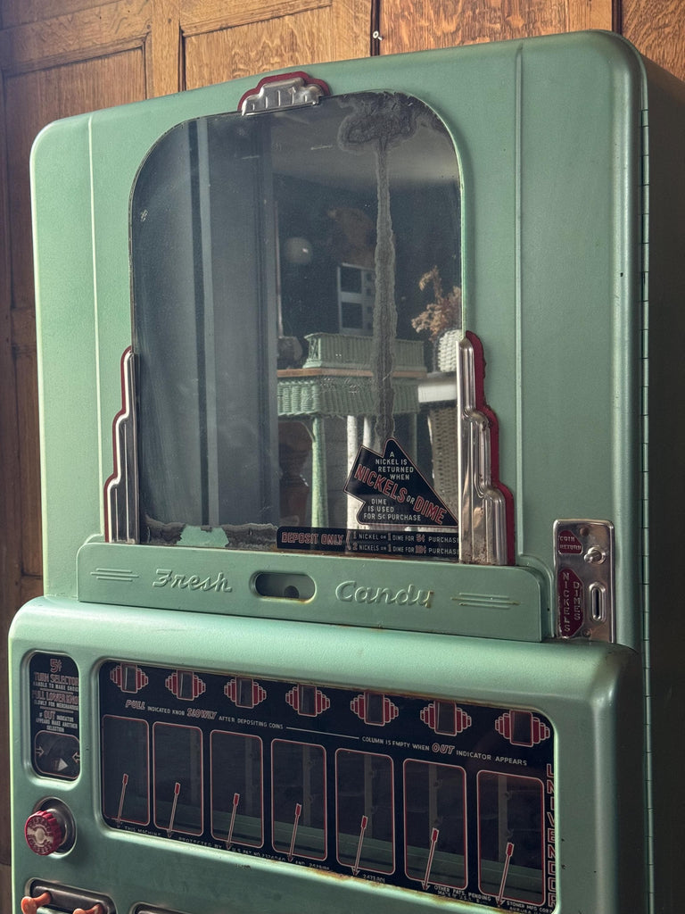 Vintage Stoner Candy Vending Machine, Movie Theater Model With Gum Selector, Nickel And Dime Candy Machine, Fresh Candy, Candy Coin OP
