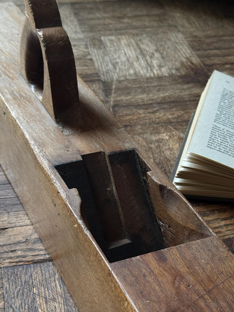 Large Antique Wood Planer, 28" Wood Plane, Early 1800s Antique Woodworking Tool, Woodworking Collectible, Antique Wood Tool