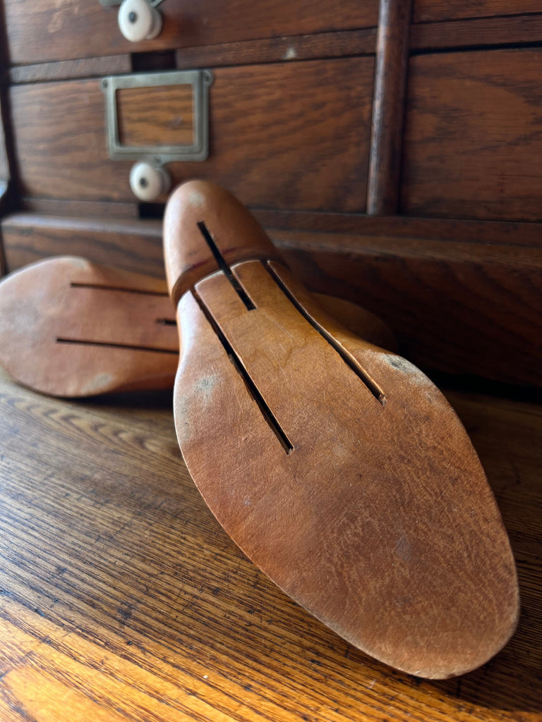 Pair Of Antique Wood Shoe Forms, Articulating Shoe Form, Wood Shoe Lasts, Cobblers Shoe Form